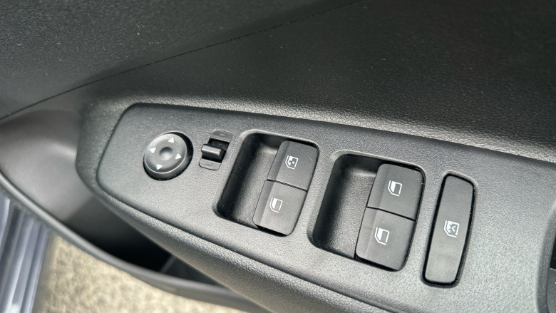 Hyundai i10 1.0 Advance 5dr Petrol Hatchback